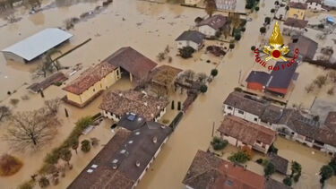 Chuvas intensas provocam inundações em Itália   