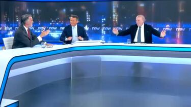 Cotrim de Figueiredo e Santana Lopes 'dançam' em estúdio na apresentação da música da semana