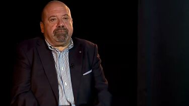 Psicólogo Paulo Sargento acredita que caso da mulher encontrada morta em apartamento reflete exclusão social