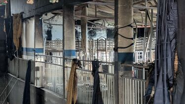 Incêndio destrói primeiro andar de Pavilhão Desportivo e Recreativo de Casal da Misarela em Coimbra