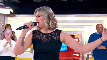 Joanna Félix canta o single ‘Como É Que Não Vês’ no ‘Manhã CM’  