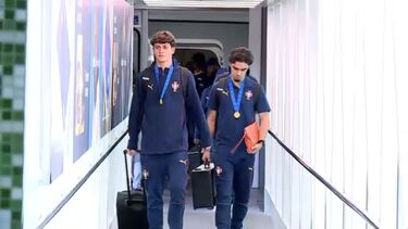 
Seleção Nacional sub-17 regressa a Portugal com medalhas