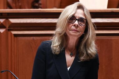 SOS Racismo acusa ministra da Saúde de visão 'profundamente racista'