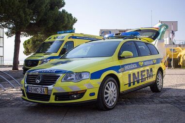 Meios do INEM, incluindo psicólogos, estiveram no local