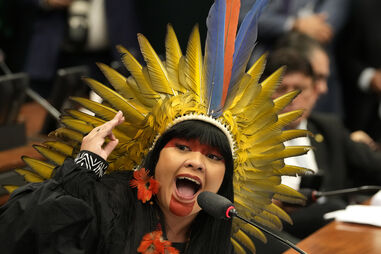 Célia Xakriabá defende financiamento para biomas brasileiros na COP30 em Belém