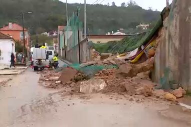 Mau tempo provoca estragos no clube de futebol de Cabanas