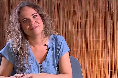 “Dá-me imenso gozo fazer”: Joana Espadinha sobre ser cantautora e compor canções para outros artistas  