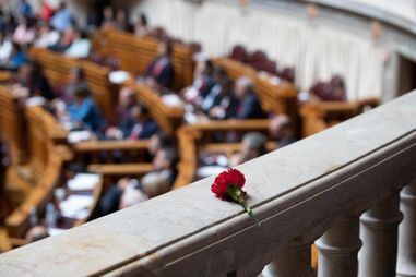 Formato da sessão corresponderá precisamente à dos 50 anos do 25 de Abril