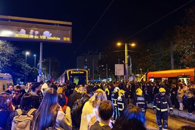 Mulher colhida por metro em Matosinhos
