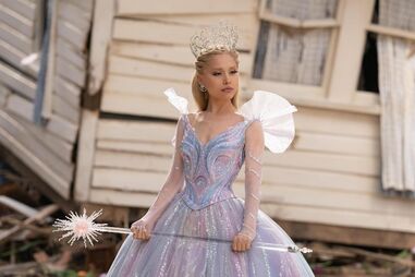Ariana Grande como Glinda no filme 'Wicked: Pelo Bem'