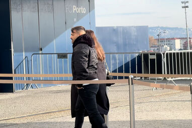 Sandra Madureira já chegou ao Dragão Arena para participar na Assembleia-Geral do FC Porto