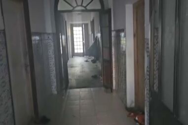 Imagens exclusivas mostram habitação onde imigrantes viviam “amontoados” em Beja