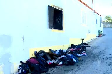 Incêndio destrói moradia e deixa quatro pessoas desalojadas em Silves