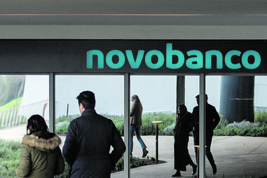 Novo Banco vendeu por 14 milhões conjunto de terrenos situado na mata de Sesimbra que valiam 340