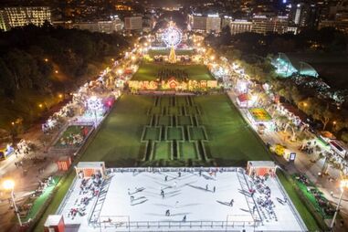 Wonderland Lisboa oferece diversão com pista de gelo e iluminação festiva