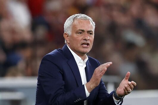 José Mourinho técnico do Benfica