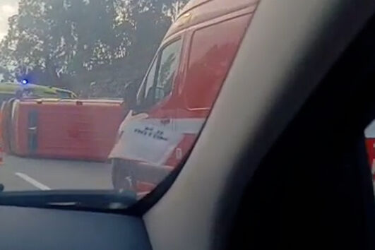 Ambulância dos bombeiros de Santo Tirso despista-se em Baltar