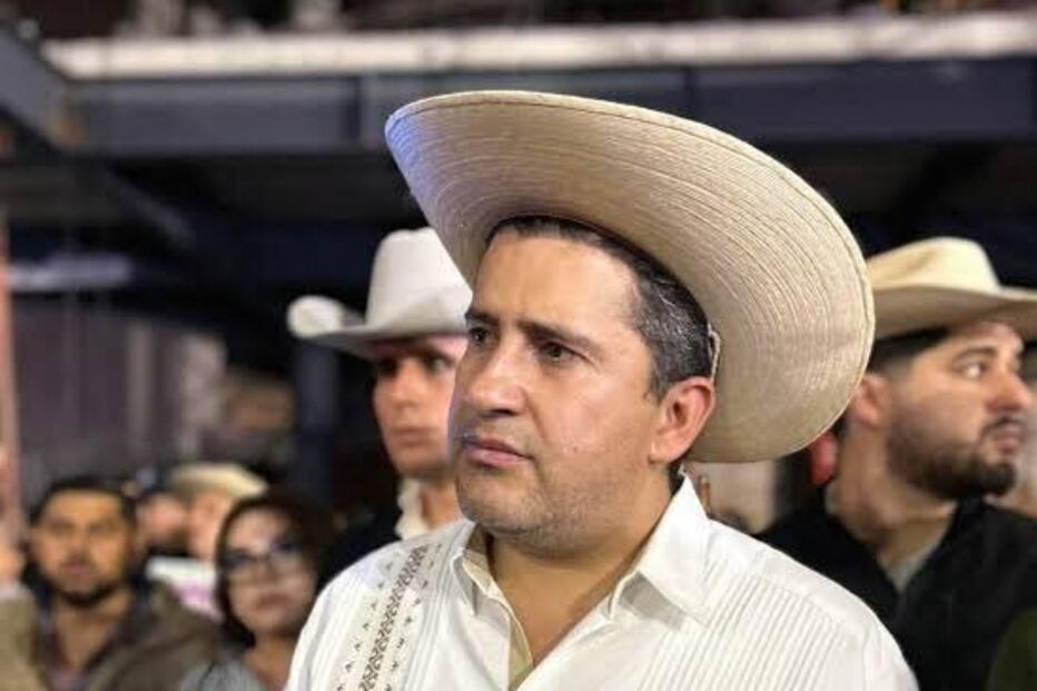 Carlos Manzo, autarca de Uruapan