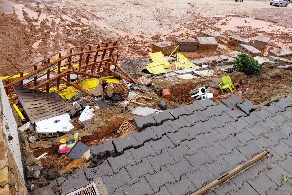 Moradia em risco de derrocada em Tomar