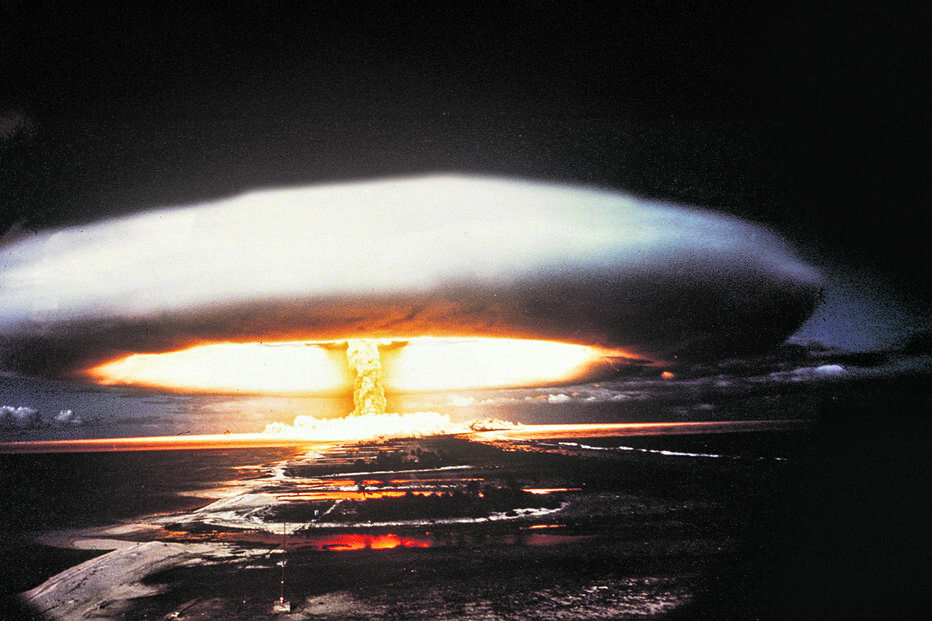 EUA tensionam retomar testes nucleares