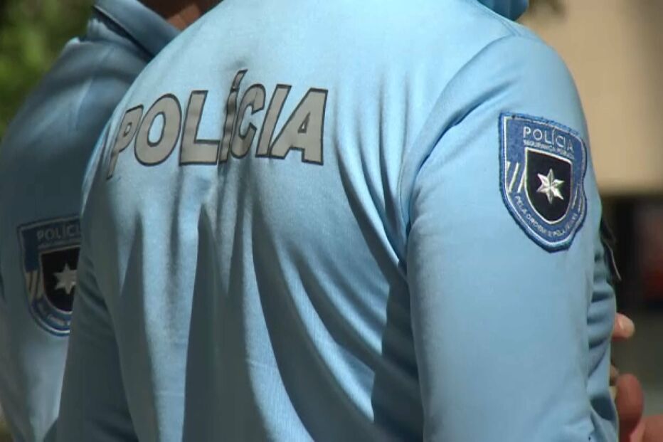 Polícia 