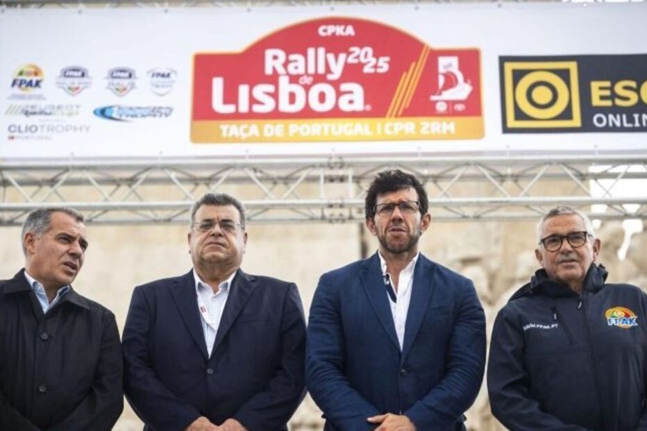 Apresentação do CPKA Rally de Lisboa com dirigentes e patrocinadores