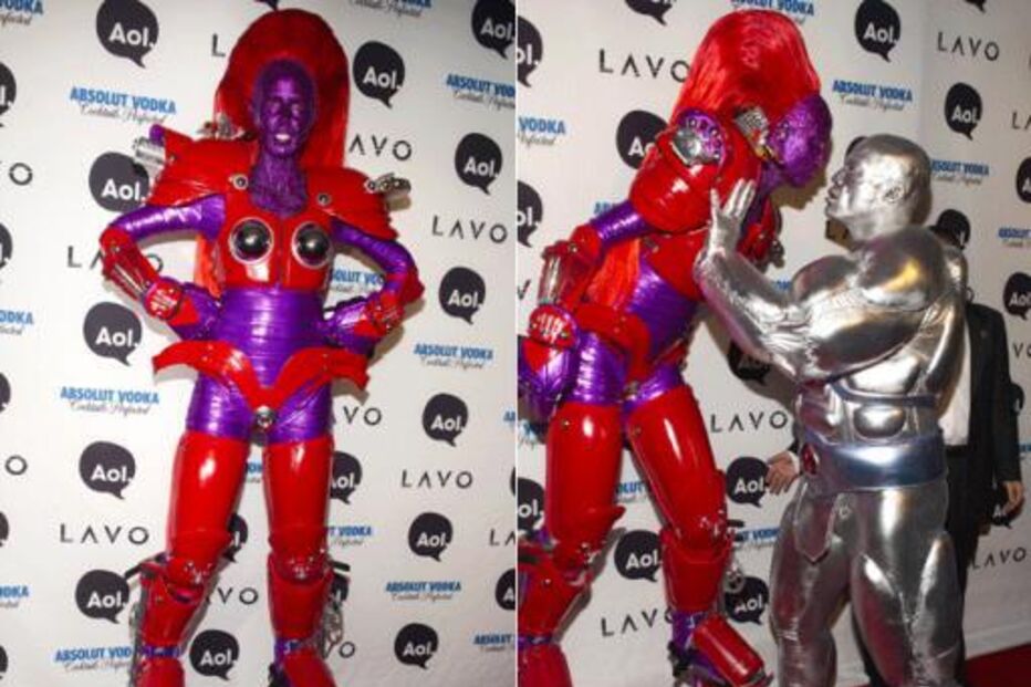 Heidi Klum surpreende numa festa de Halloween com um disfarce elaborado de Medusa