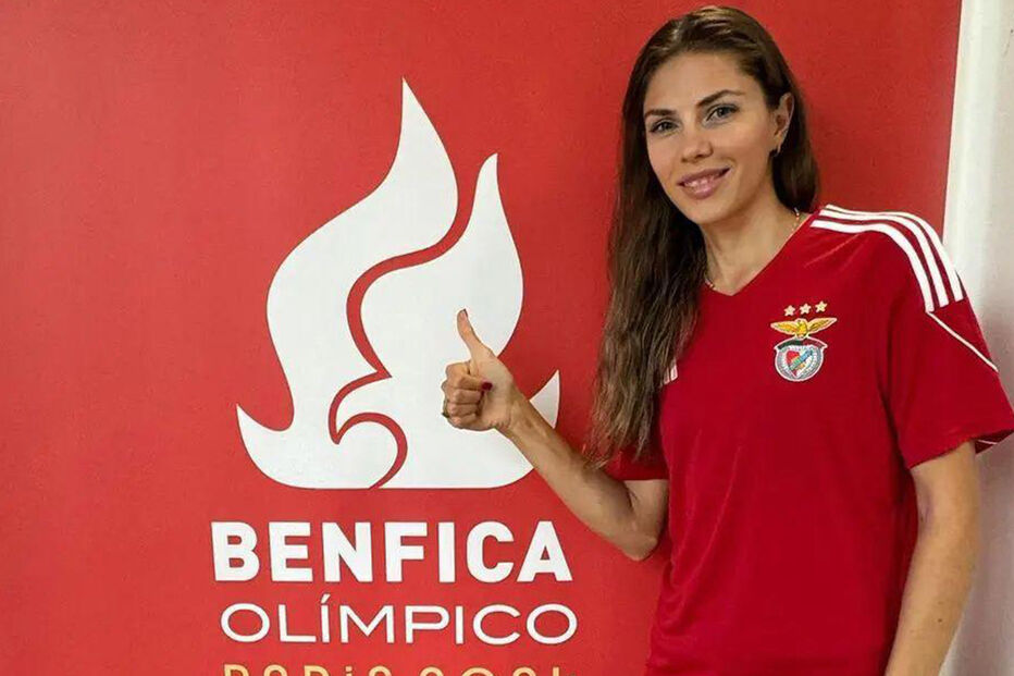 Claudia Bobocea, atleta romena do Benfica, suspensa por dois anos por doping