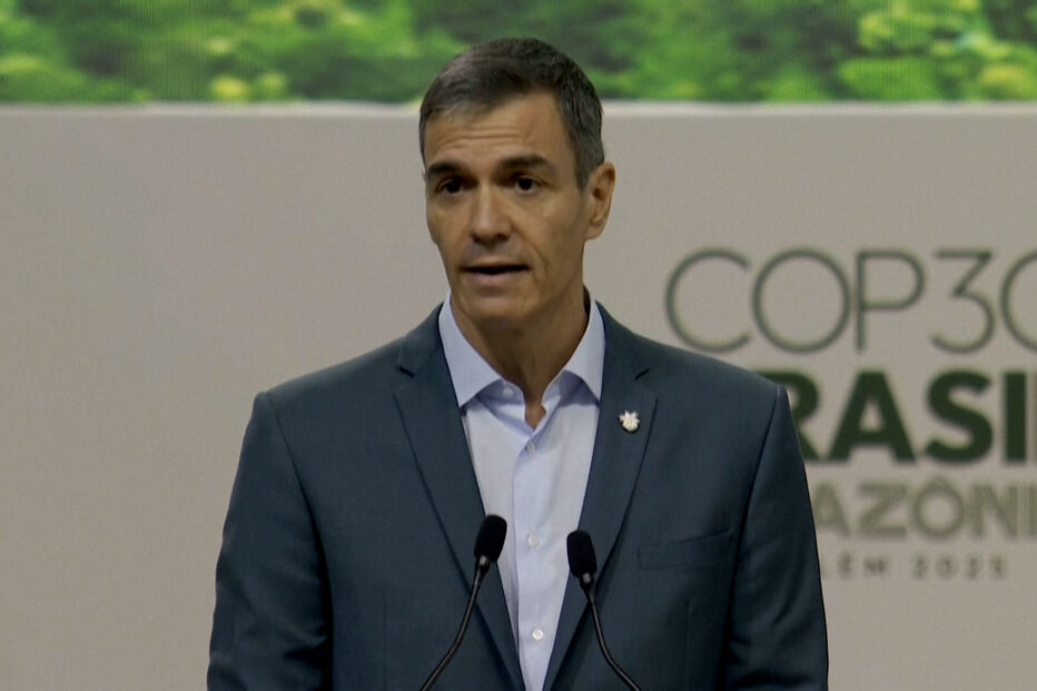 O primeiro-ministro espanhol, Pedro Sánchez, pediu, esta sexta-feira, aos líderes mundiais presentes na cimeira do clima da ONU, para que tomem medidas urgentes contra as mudanças climáticas, alertando que as temperaturas globais podem subir mais de dois graus Celsius na próxima década.   