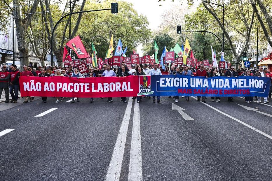 CGTP manifesta-se em Lisboa por melhores condições de trabalho