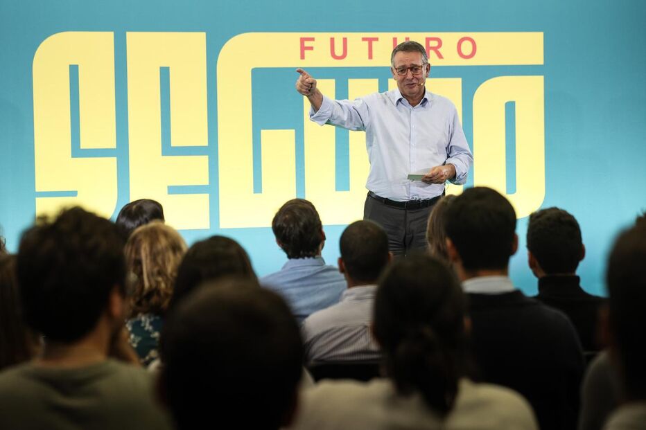 António José Seguro fala sobre o futuro em Guimarães