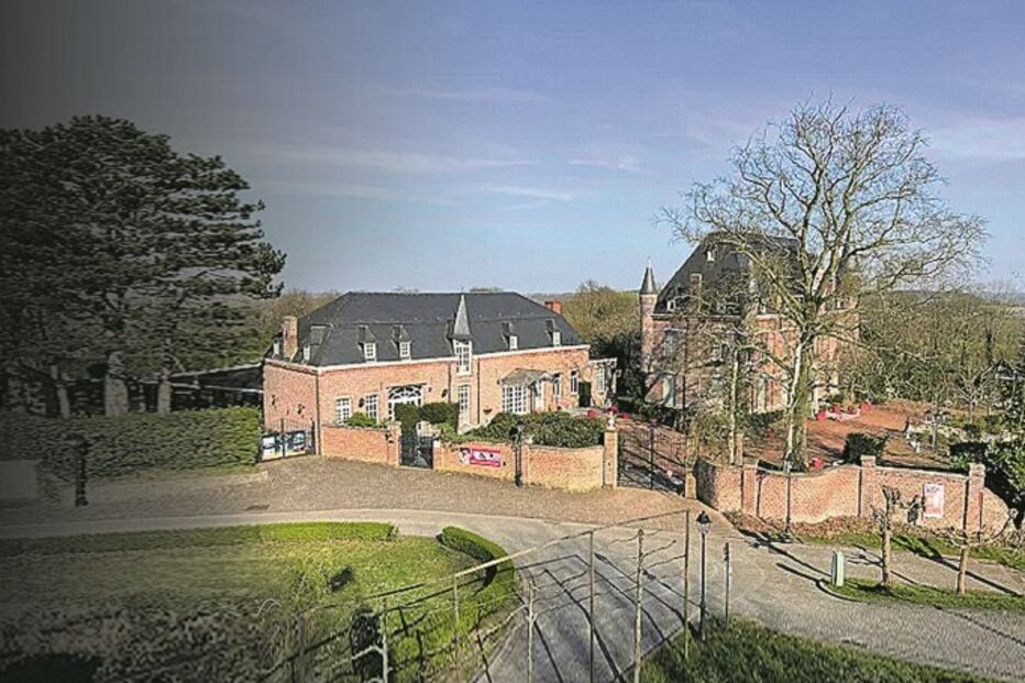 Consultor de finanças esconde escravos em castelo 