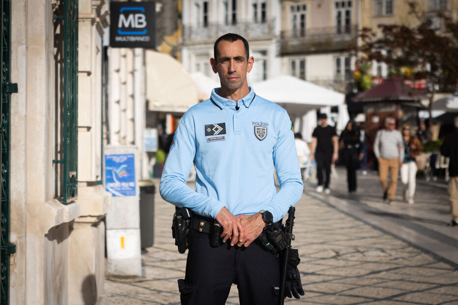 Agente da PSP de Coimbra salva idoso em paragem cardiorrespiratória