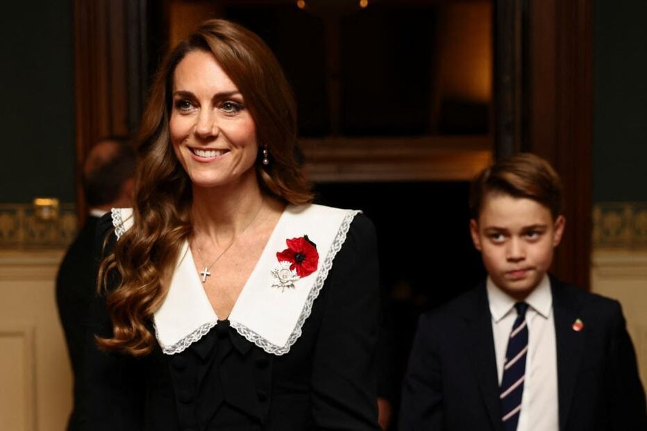 Príncipe George estreia-se no Festival of Remembrance com Kate Middleton, rei Carlos III e Camilla em Londres