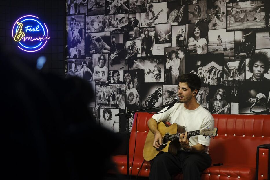 Carlos Rodrigues anuncia mudanças na CM Rádio e possível nova estrela em 2025