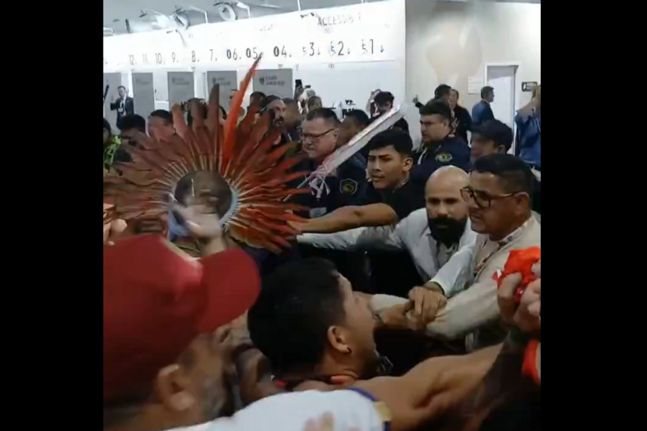 Confrontos na COP30 em Belém com ativistas climáticos e indígenas