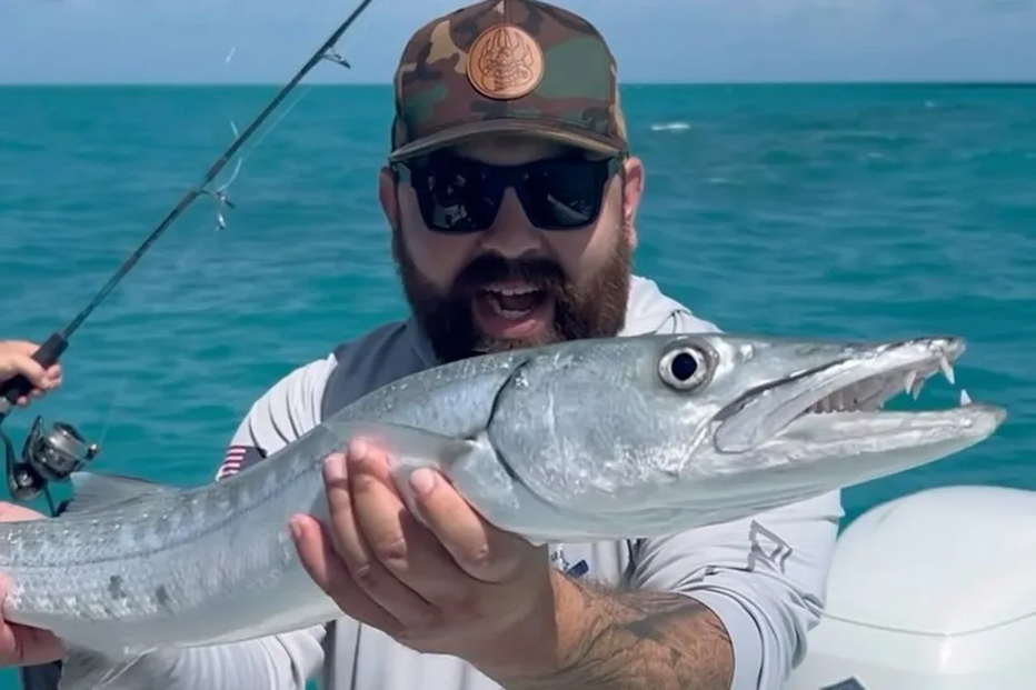 Michael Duarte, influencer de gastronomia, morreu baleado pela polícia no Texas, após ameaçar populares com uma faca