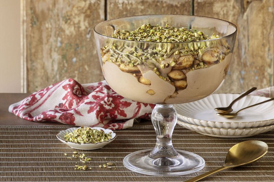 C-Studio tiramisu-pistachio.jpg
