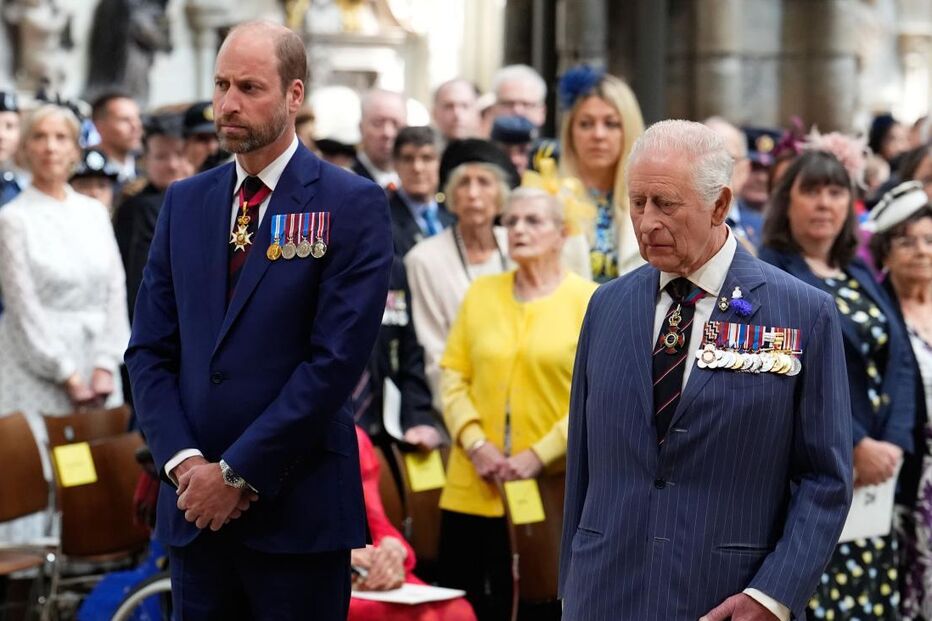 Carlos III e William discordam sobre o papel de Beatrice na realeza, em Londres