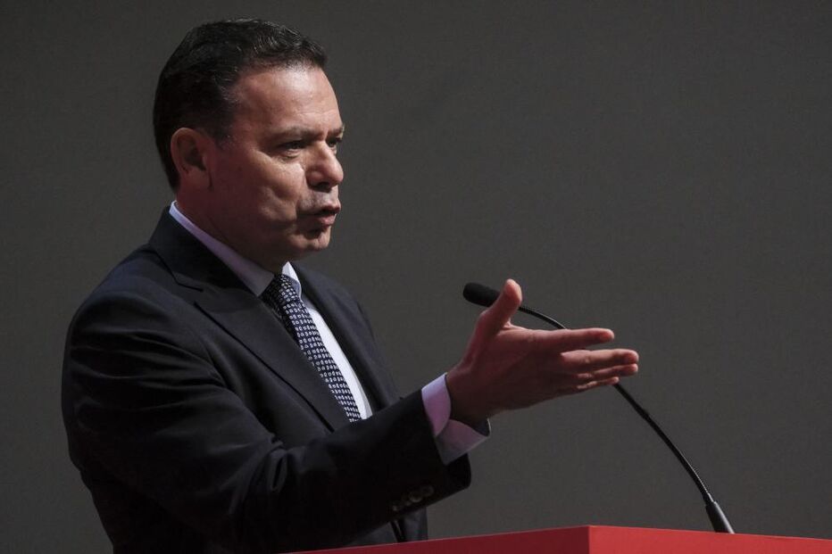 Montenegro reage ao fenómeno atmosférico extremo em Albufeira e expressa condolências