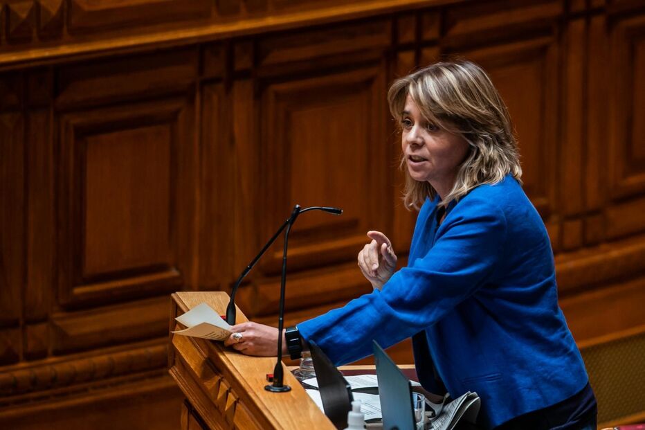 Catarina Martins solidária com vítimas do vento extremo em Albufeira