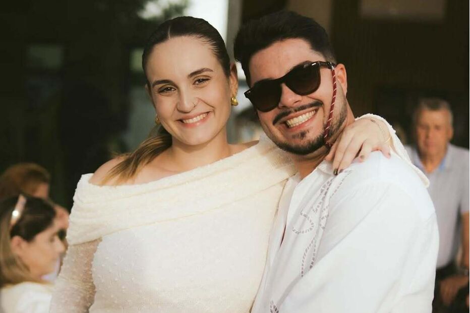 David Mendonça, d’Os Vizinhos, emociona-se ao saber do parto da companheira, Leonor Mitras, em Borba