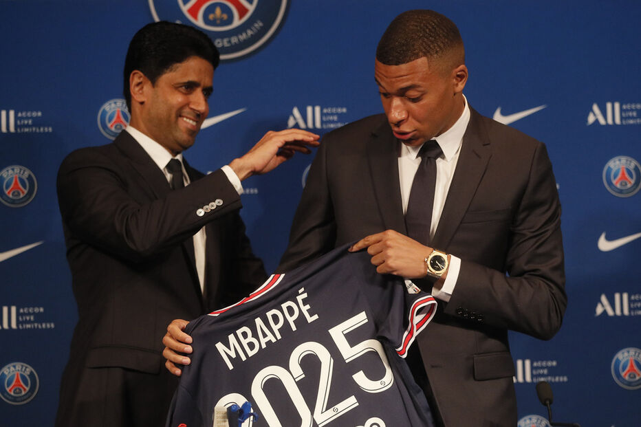 PSG reclama dívida de 180 milhões de euros a Mbappé no tribunal de Paris