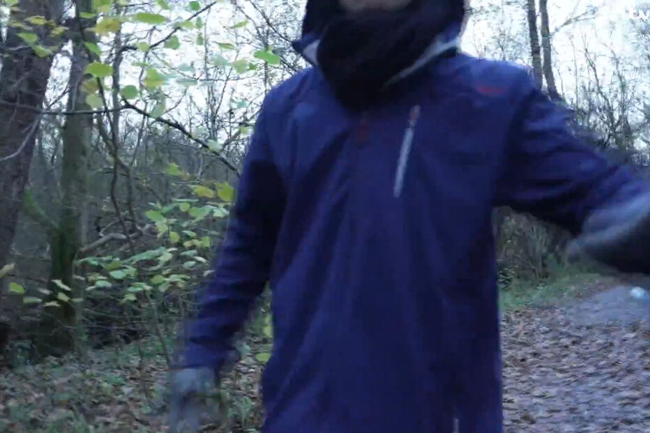 Alemão suspeito do caso Maddie vive em tenda na Alemanha e reage violentamente a questões sobre o caso