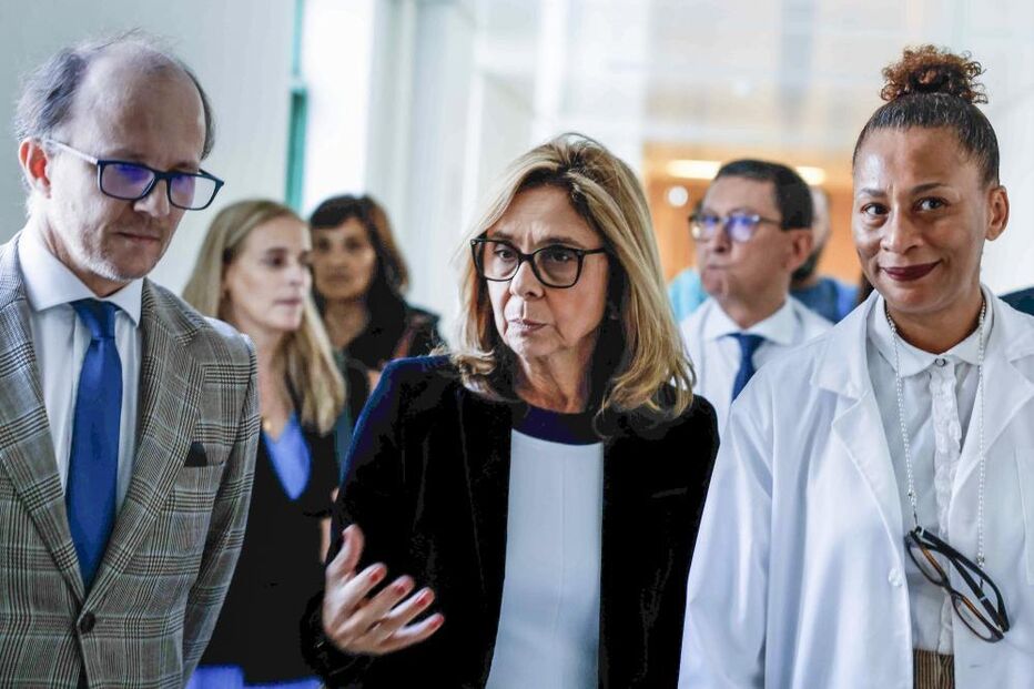 Ministra da Saúde, Ana Paula Martins, fala sobre serviços mínimos no SNS devido à greve geral