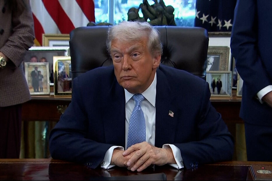 “Sou totalmente a favor”: Trump promete assinar projeto que liberta arquivos de Epstein se for aprovado pelo Congresso 