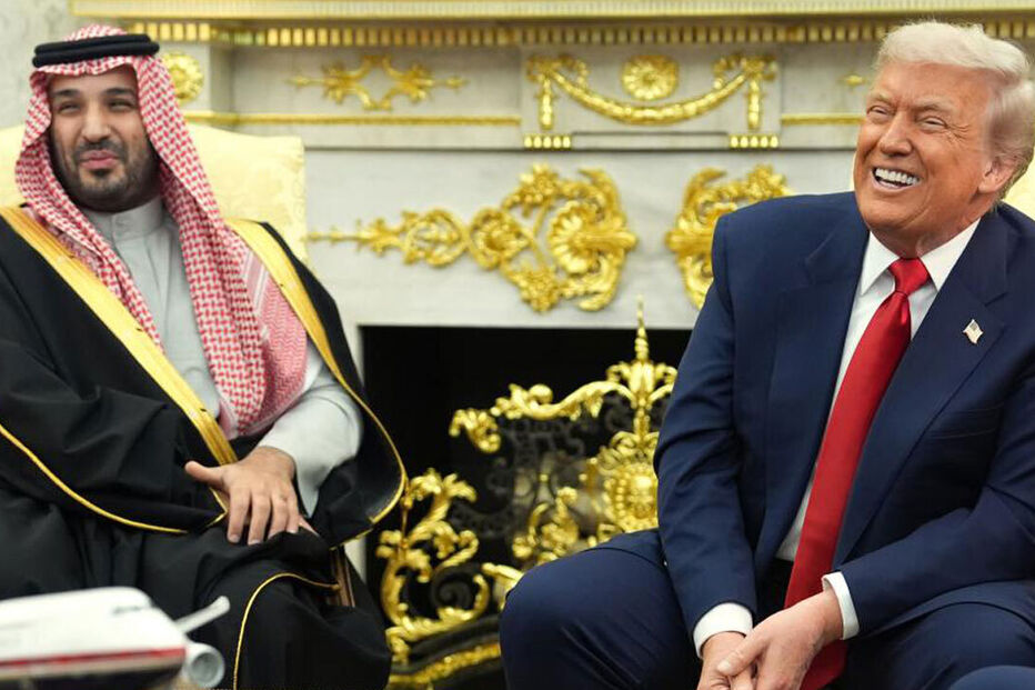 Cristiano Ronaldo recebido na Casa Branca por Donald Trump