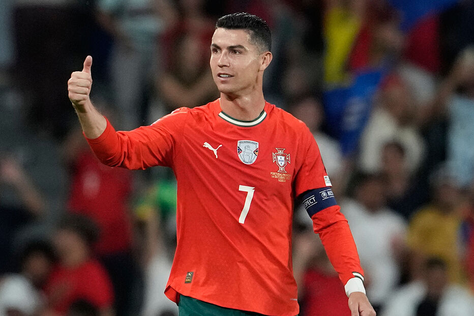 Cristiano Ronaldo celebra apuramento de Portugal para o Mundial de 2026