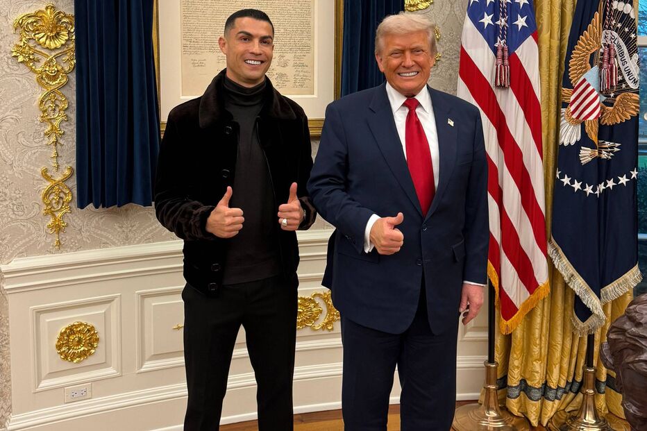A primeira fotografia de Cristiano Ronaldo e Donald Trump lado a lado na Casa Branca