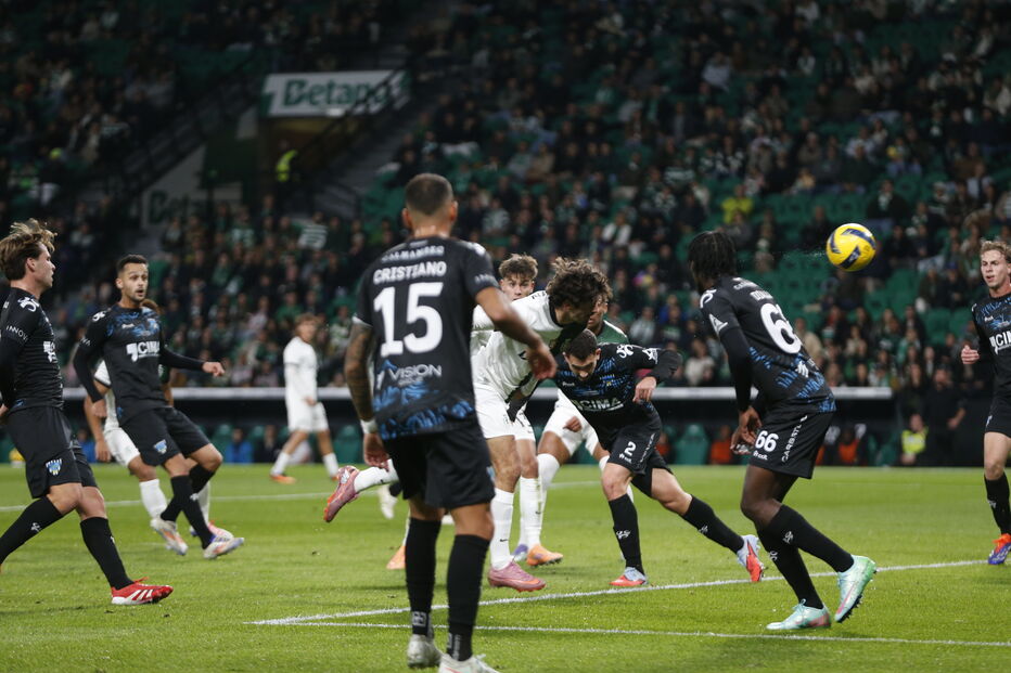 Francisco Trincão inaugurou o marcador